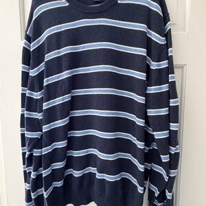 Brooks Brothers Men's Sweater in Navy and White Stripes